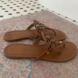 Tory Burch Millers size 9